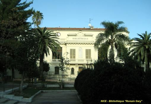 NICE (06,Alpes-Maritimes)- Bibliothèque patrimoniale et d'étude « Romain Gary », façade sur le square Durandy