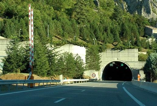 A 51 Motorway (France) – Baume Tunnel