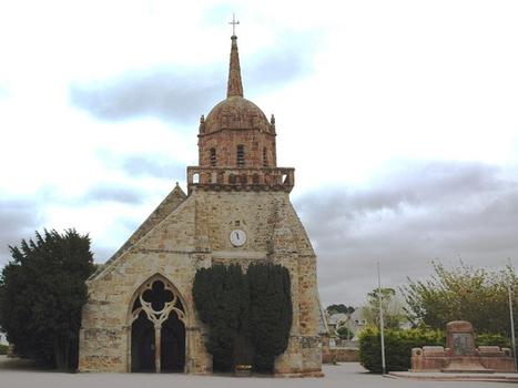Perros-Guirec (22700, Côtes-d'Armor, Bretagne) - Eglise Saint-Jacques , construite aux 11e et 12e siècles, agrandie aux 14e,15e, rénovée au 20e siècle
