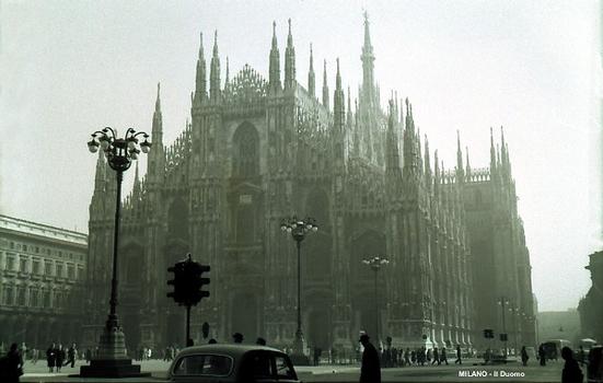 MILAN - La Cathédrale ( Il Duomo)