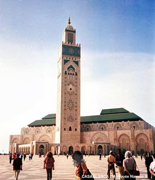 CASABLANCA – Mosquée Hassan II, le toit coulissant est ouvert