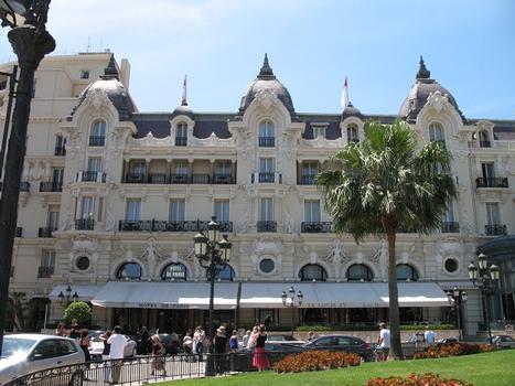 MONACO, Monte-Carlo - Hôtel de Paris, façade du 19e siècle