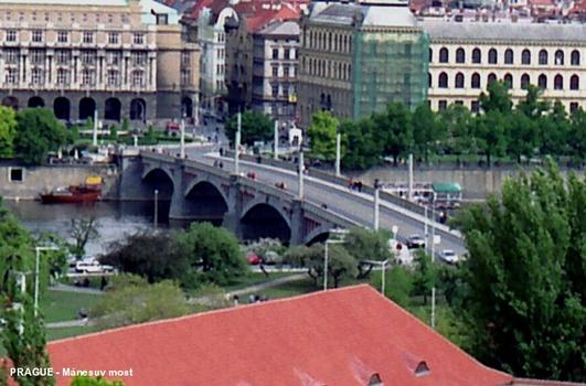 Mánesùv most, Prag