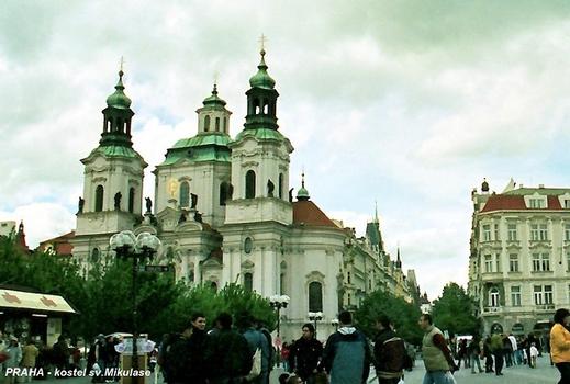 PRAGUE – L'église Saint-Nicolas de Stare Mesto
