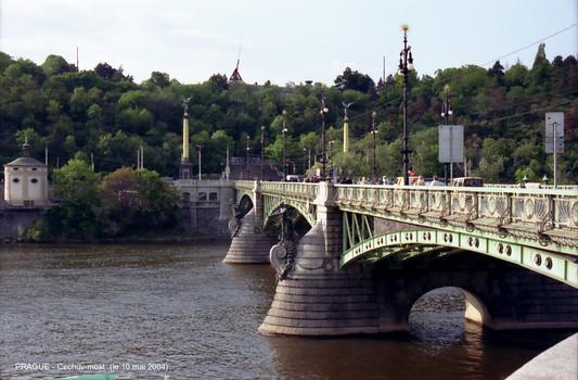 PRAGUE (PRAHA) - «Pont Tchèque» (Cechuv-most), sur la Vltava