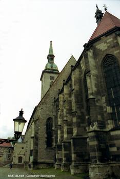 BRATISLAVA - Cathédrale Saint-Martin, onze couronnements de la dynastie des Habsbourg ont été célébrés dans cette cathédrale du XVIe au XIXe siècle