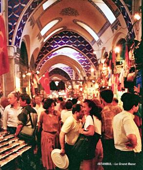 Istanbul - One of the 66 alleys of the Great Bazar