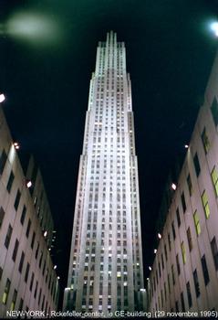NEW-YORK - Rockefeller-center,le «Général-Electric» building