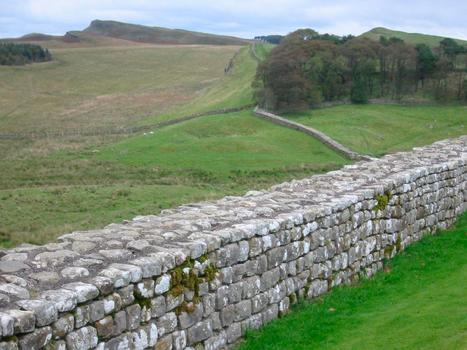 Mur d'Hadrien au fort romain de Housesteads