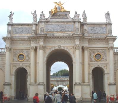 Arc de Triomphe de Nancy vu depuis la Place Stanislas