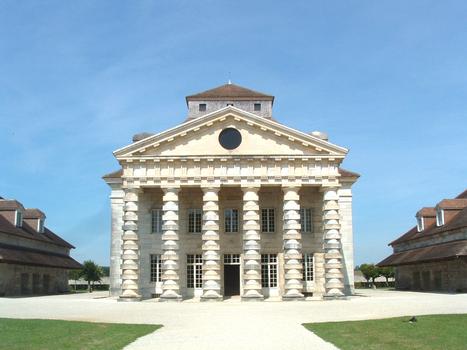 Les salines Royales d'Arc et Senans (1775-1779) selon les plans de Ledoux: La maison du directeur