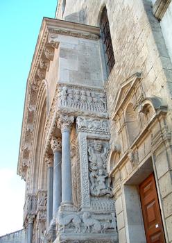 Kathedrale Saint-Trophime, Arles