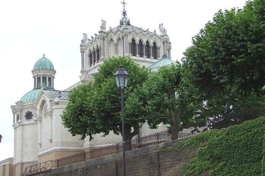 Basilika in Ars-sur-Formans