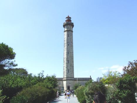 Baleines Lighthouse (Saint-Clément-des-Baleines)