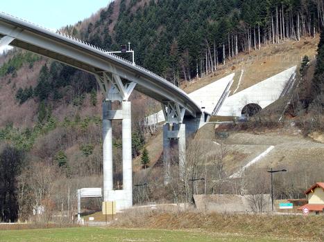 Autoroute A51: Construction du viaduc de Monestier de Clermont (38 - Isère ). Travaux au 24.02.2007