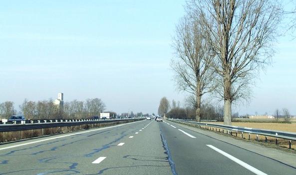 Autoroute A 35 à Oberentzen (68). (Direction Colmar)