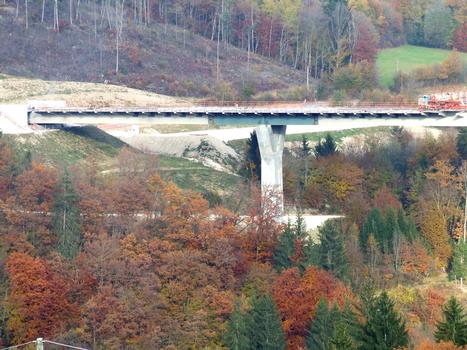 Construction de l'autoroute A 410 (Genève-Annecy) près de Cruseilles en Haute-Savoie
