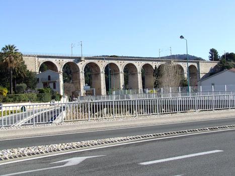 Ligne de chemin de fer Marseille-Nice: Viaduc de Bandol