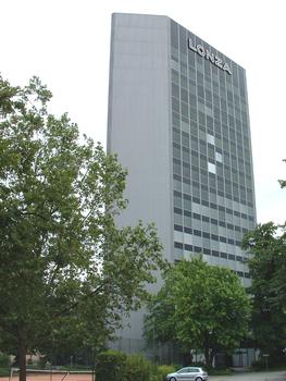 Bâle (Basel/BS/CH):Tour Lonza AG (immeuble de bureaux construit en 1962, rénové en 2003 et d'une hauteur de 68 m): Bâle (Basel/BS/CH): Tour Lonza AG (immeuble de bureaux construit en 1962, rénové en 2003 et d'une hauteur de 68 m)