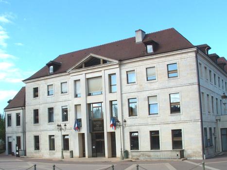 Rathaus von Dole