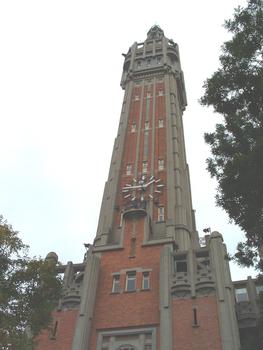 L'Hôtel de Ville de Lille avec son beffroi d'une hauteur de 104 m
