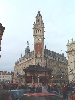 Chambre de Commerce de Lille avec son beffroi
