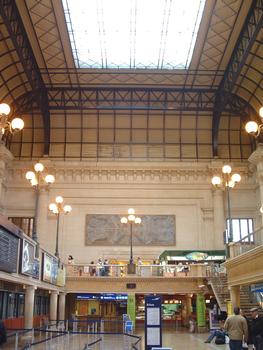 Hall principal de la gare SNCF de Bordeaux - St Jean