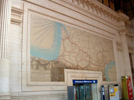 Hall principal de la gare SNCF de Bordeaux - St Jean