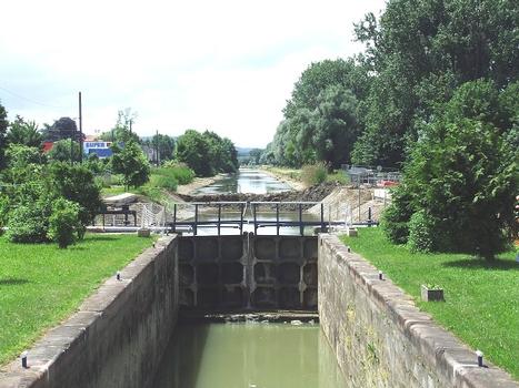 Brunstatt (68): Construction d'un passage routier sous le Canal du Rhône au Rhin. (Situation des travaux au 31.05.2008)