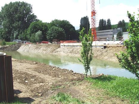Brunstatt (68): Construction d'un passage routier sous le Canal du Rhône au Rhin. (Situation des travaux au 31.05.2008)
