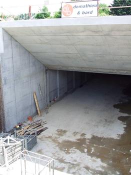 Brunstatt: Construction d'un passage routier sous le canal du Rhône au Rhin. (Pente d'accès côté Nord-Ouest)
