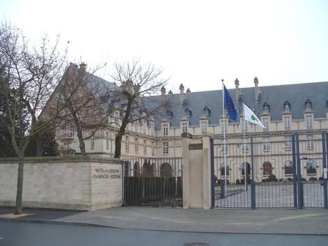 L'Hôtel de Région «Champagne-Ardennes» à Chalons en Champagne