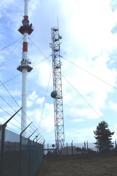 Saint-Léger-le-Guérêtois Transmission Mast