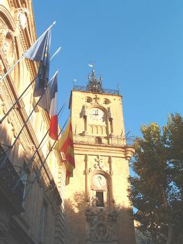 L'Hôtel de Ville d'Aix en Provence avec son beffroi