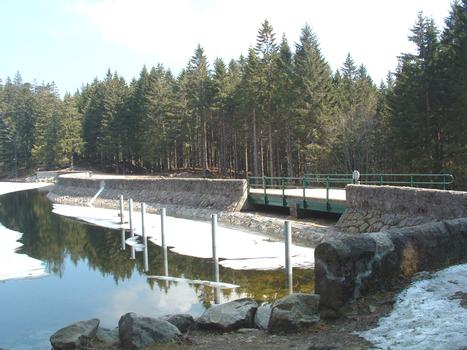 Lac Vert Dam