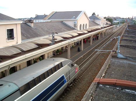 La gare SNCF de Laval (53 / Mayenne)
