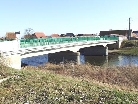 Pont sur la rivière l'Ill à Logelheim (68/Alsace)