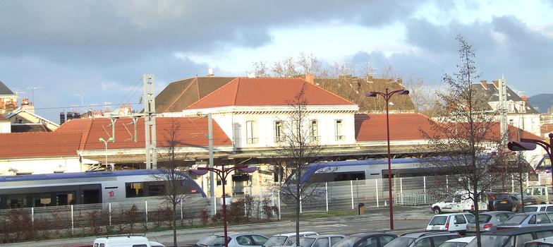La gare SNCF de Lons-le-Saunier