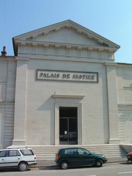 Palais de Justice de Lons-le-Saunier (39 - Jura - F-C - France)
