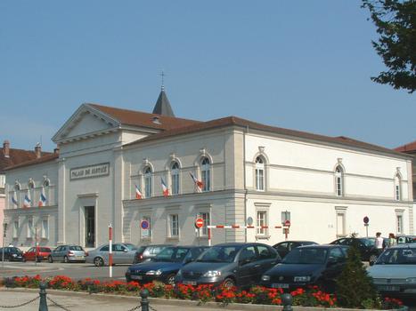 Palais de Justice de Lons-le-Saunier (39 - Jura - F-C - France)