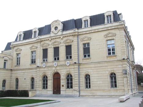 Montélimar - Palais de justice