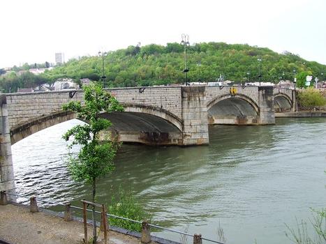 Yonne Bridge