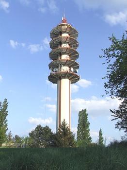 Tour de télécommunication à Morschwiller-le-bas: Hauteur de la construction: 70,5 m (source: commune). Hauteur totale: 79,0 m (source: Agence Nationale des Fréquences)