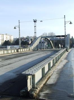 Pont de Riedisheim au-dessus de la gare de Mulhouse à Mulhouse