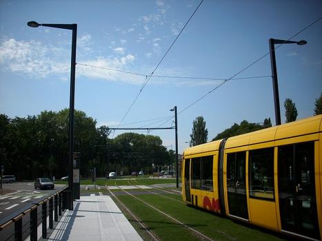 Mulhouse: Extension de 1,8 km de la ligne Sud-Nord dans le quartier de Bourtzwiller mise en service le 4 juillet 2009