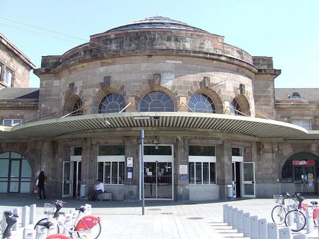 Mulhouse: Gare SNCF - hall d'arrivée