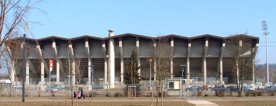 Mulhouse: Stade de l'Ill (vue arrière de la tribune Nord)