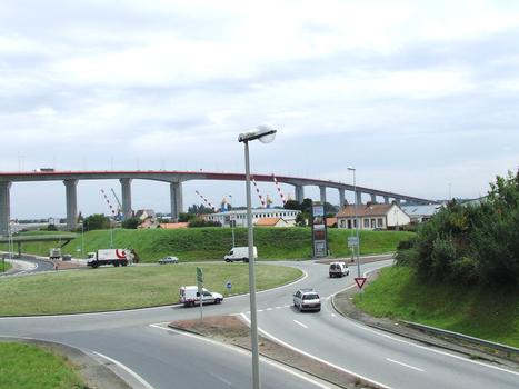 Pont de la rocade Ouest (N 844) de Nantes sur la Loire