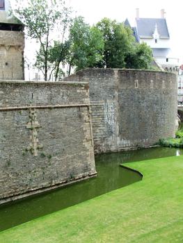 Remparts du Château des Ducs de Bretagne à Nantes