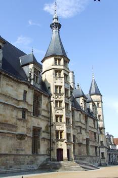 Nevers Castle